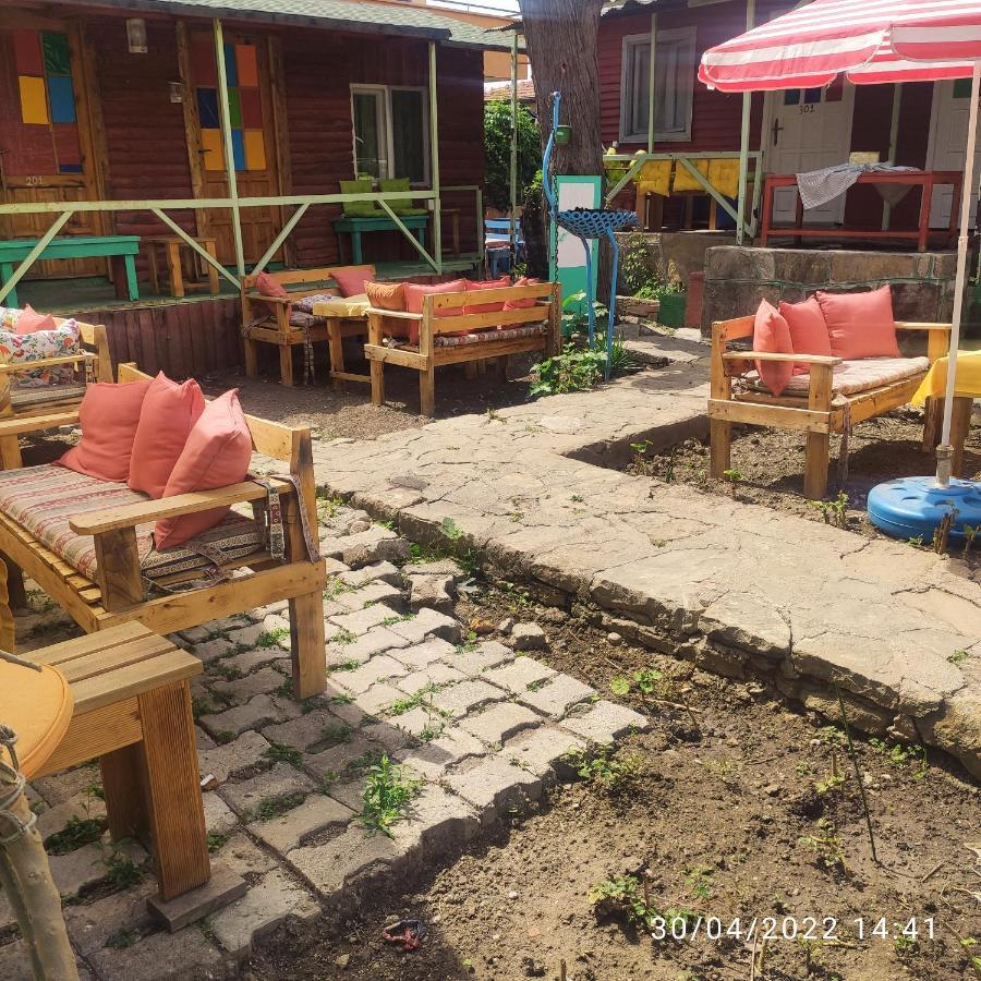 Side Tuana Garden Home מראה חיצוני תמונה