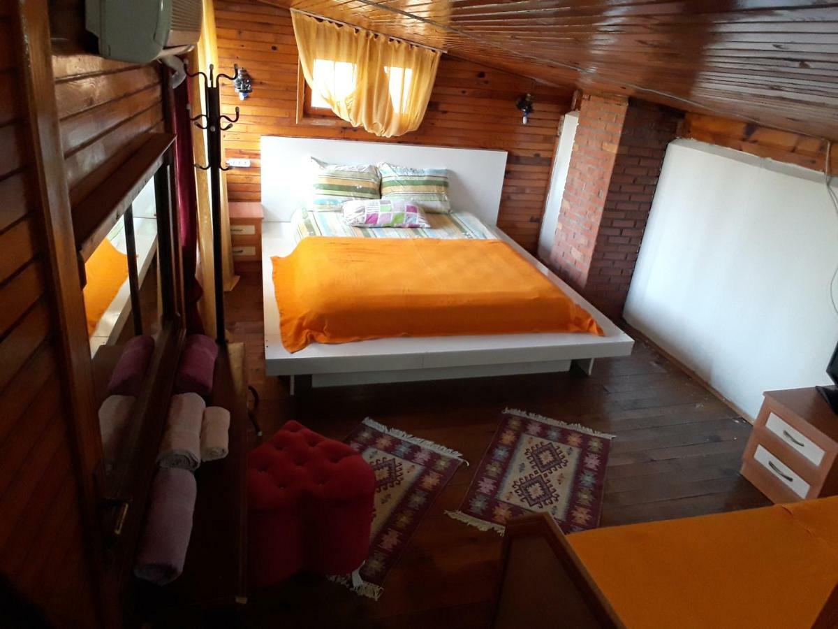 Side Tuana Garden Home מראה חיצוני תמונה